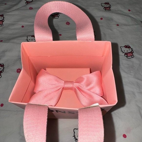 Gentle Monster x Jennie Dottler Charm (1) - Picture 6 of 6